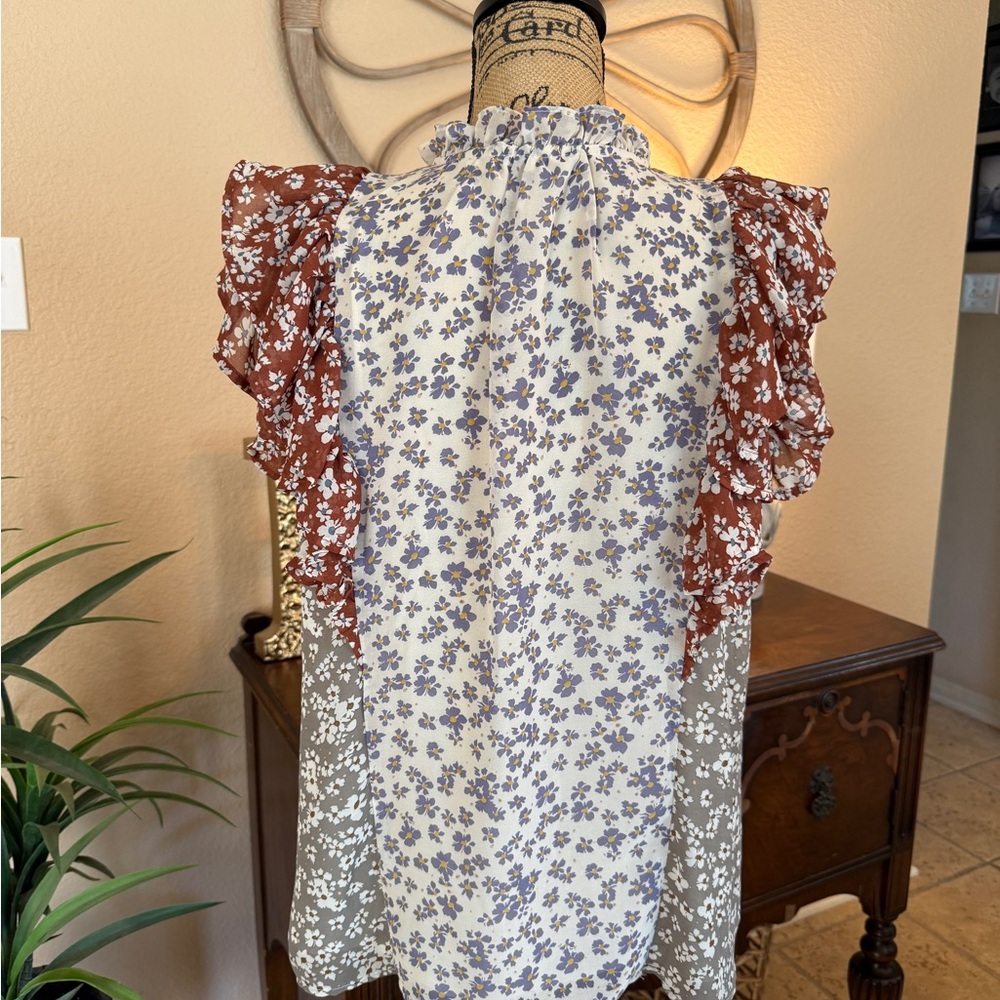 Entro Multicolor Floral Ruffle Sleeve Blouse - Picture 9 of 14